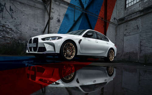 Eleganckie i potężne luksusowe auto sportowe BMW M3. Pulpit