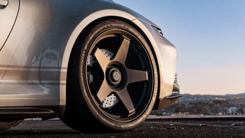 Wysokowydajny samochód sportowy Porsche GT3 RS, charakteryzujący się agresywnym,... 8K