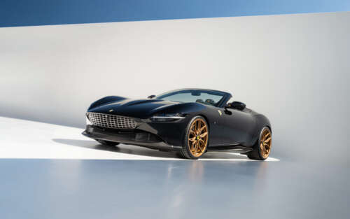 Eleganckie i dopracowane Ferrari Roma, luksusowy samochód sportowy, którego cechą... 7680x4800