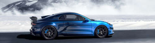 Szczegółowe zdjęcia sportowego samochodu Alpine A110 R Ultime, eksponujące jego aerodynamiczną... Dual UHD