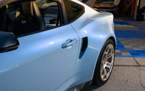 Szczegółowe zdjęcia Forda Mustanga GTD, ukazujące jego agresywny, aerodynamiczny... 7680x4800