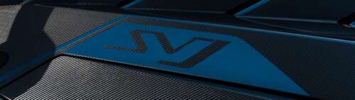 Wysokowydajny samochód sportowy Lamborghini, charakteryzujący się opływową, aerodynamiczną... Dual UHD