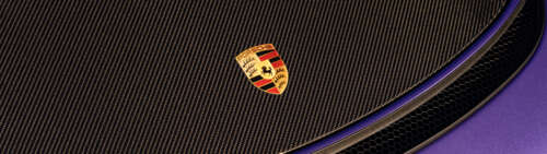 Wysokowydajny samochód sportowy Porsche GT3 RS, prezentujący swoje aerodynamiczne... Dual UHD