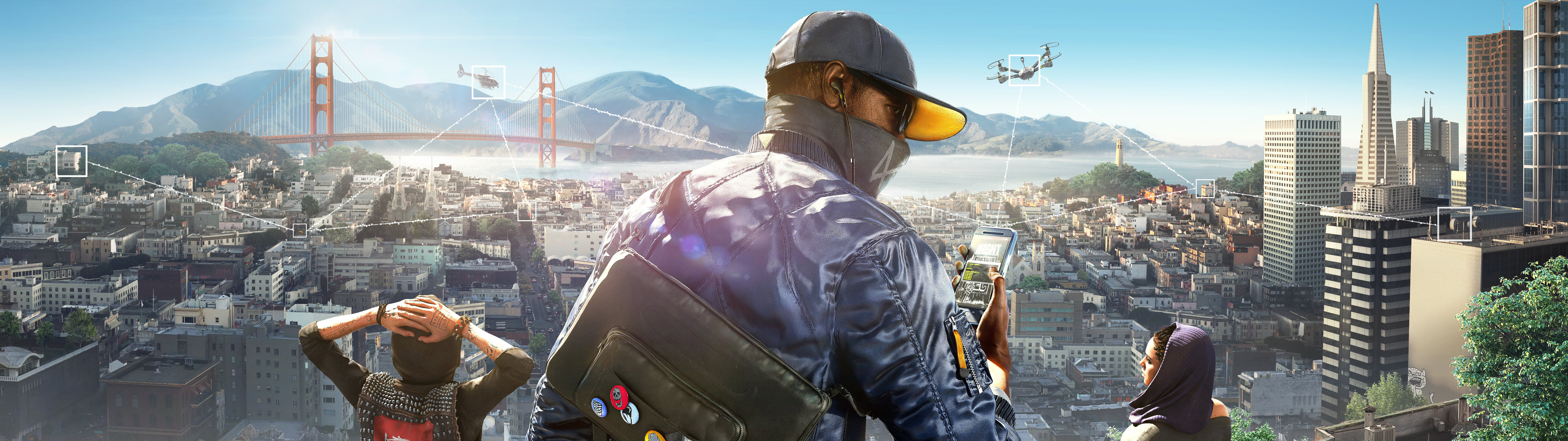 Marcus Holloway z gry Watch Dogs 2, stojący na ulicy w mieście.